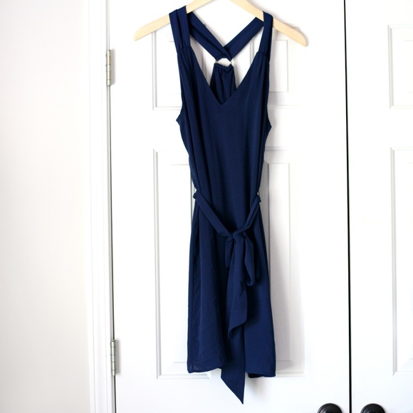 navy tie waist dress
